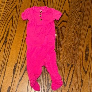 Bums & Roses- two piece set